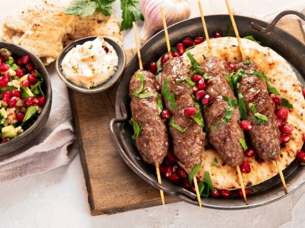 What’s the Best Restaurant Near Me for Delicious Mediterranean Food?
