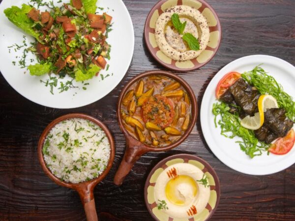What Are the Best Dishes for Mediterranean Vegetarian Food Near Me?