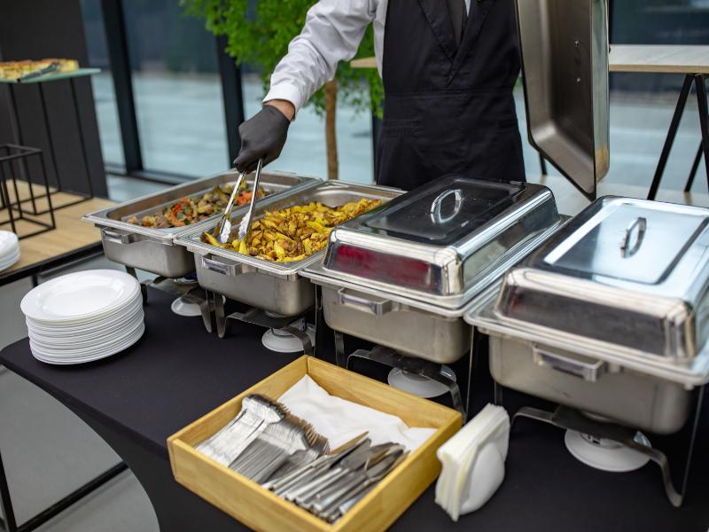 What Can I Expect from Catering Near Me in Waterford, MI?