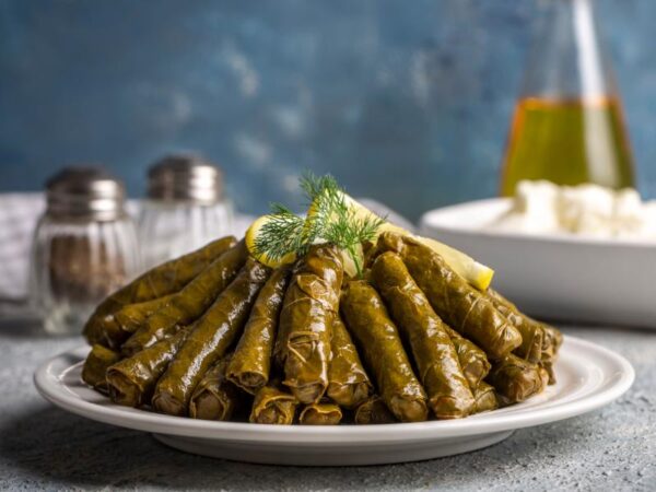 Why Are Mediterranean Dining Options Near Me So Popular?